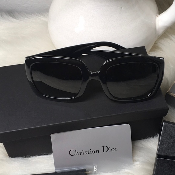 Dior NWT 54mm black sunglasses - Picture 5 of 10